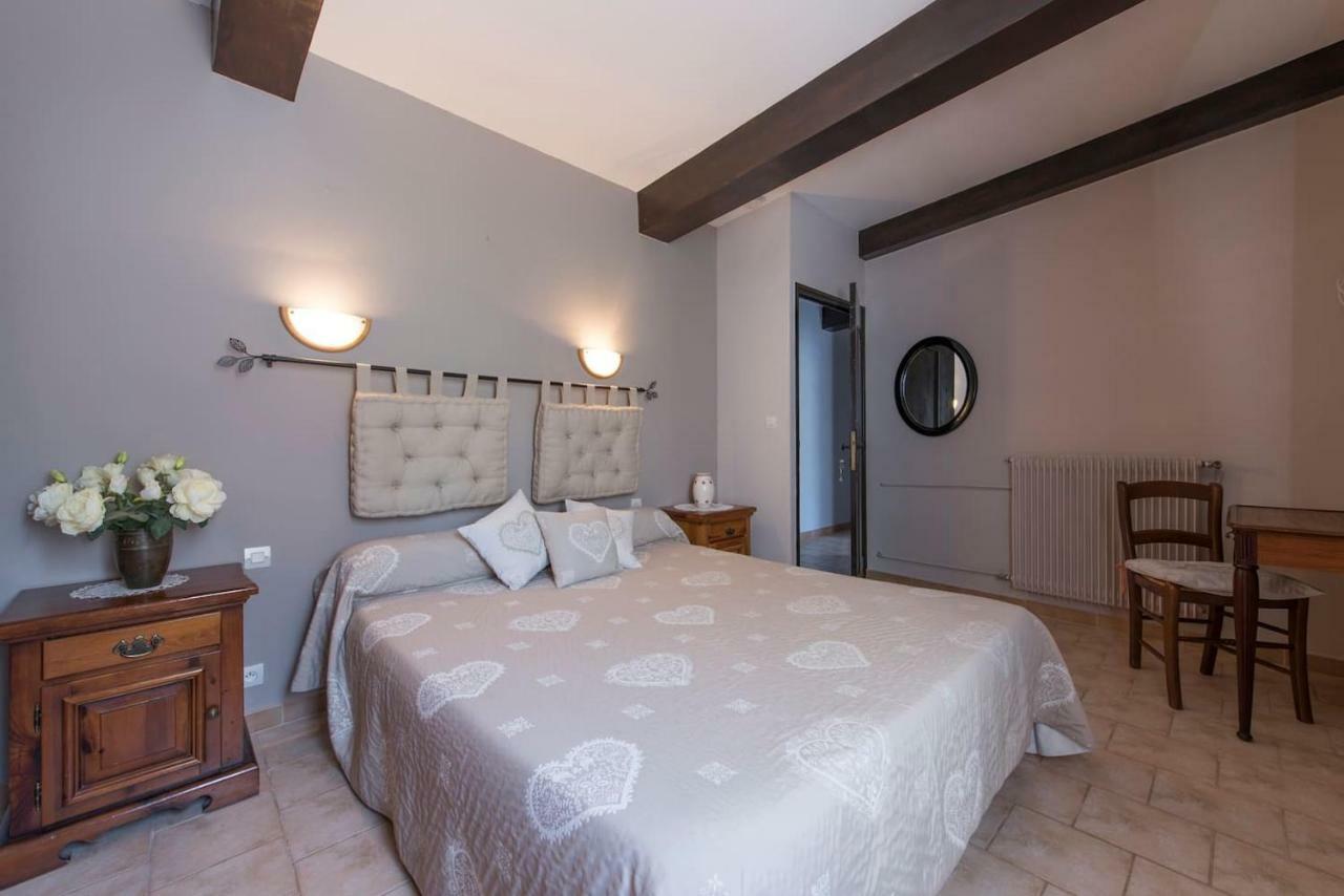 Appartement Clot De Felines Антрево Екстериор снимка