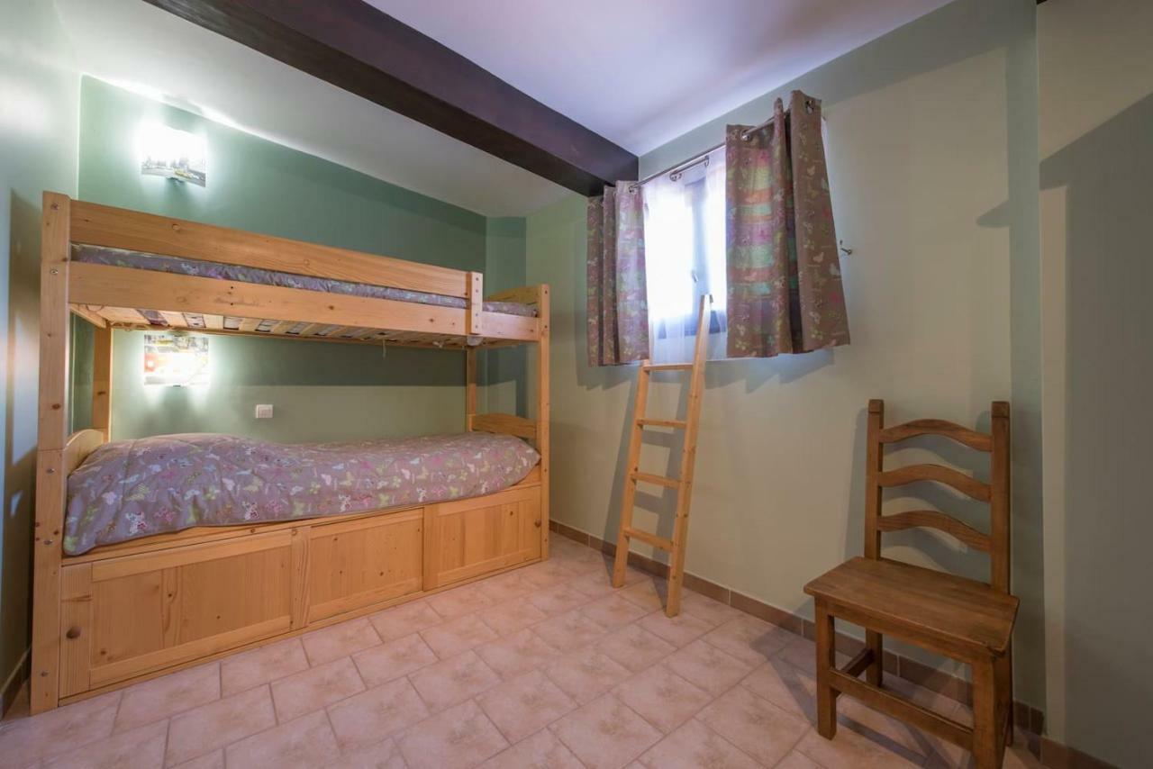 Appartement Clot De Felines Антрево Екстериор снимка